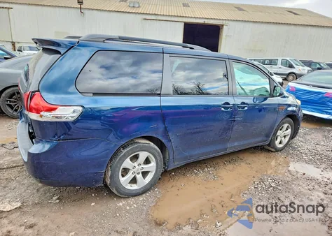 2012 Toyota Sienna Le 8-Passenger from USA, damaged, VIN 5TDKK3DC8CS214115